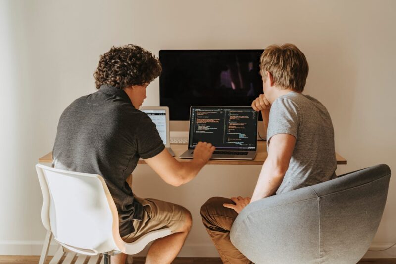 Learn Ios What Is iOS App Development? - Red Ant Technology