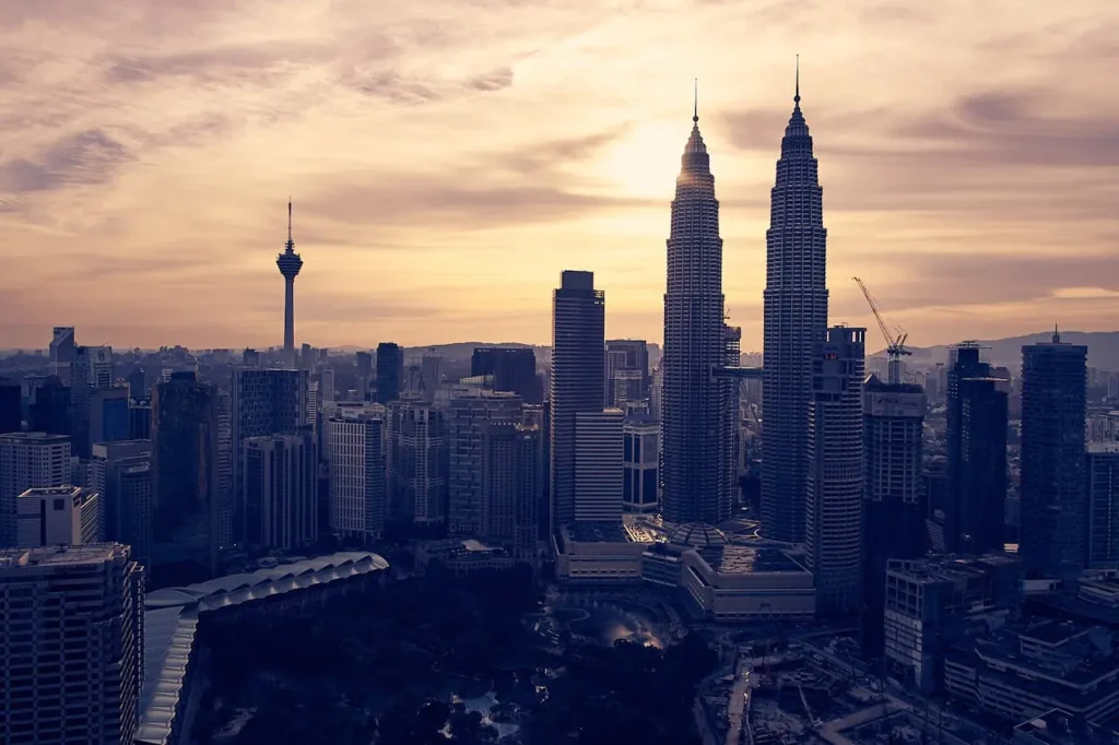 Kuala Lumpur skyline with Petronas Twin Towers representing the growth of mobile application development Malaysia and rising demand for PDPA-compliant enterprise apps.